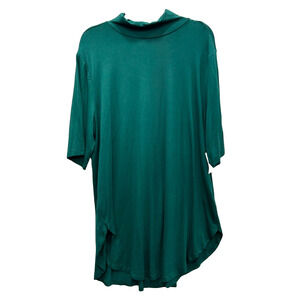 NWT Torrid Women's K Green Garden Super‎ Soft Elbow Sleeve Tunic T-Shirt Size 2X